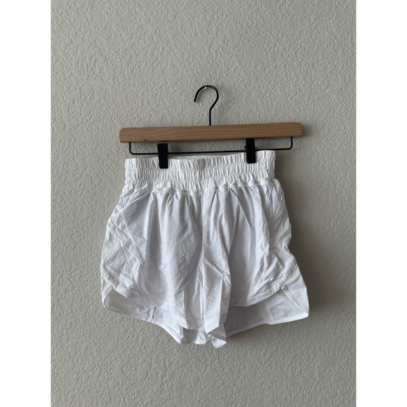 Lululemon White Running Athletic Shorts Elastic Waistband Size 4 - Picture 1 of 3